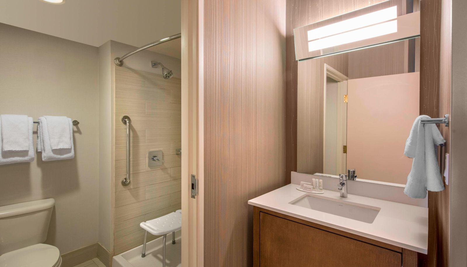 Zimmer - Courtyard by Marriott Las Vegas Henderson Green Valley