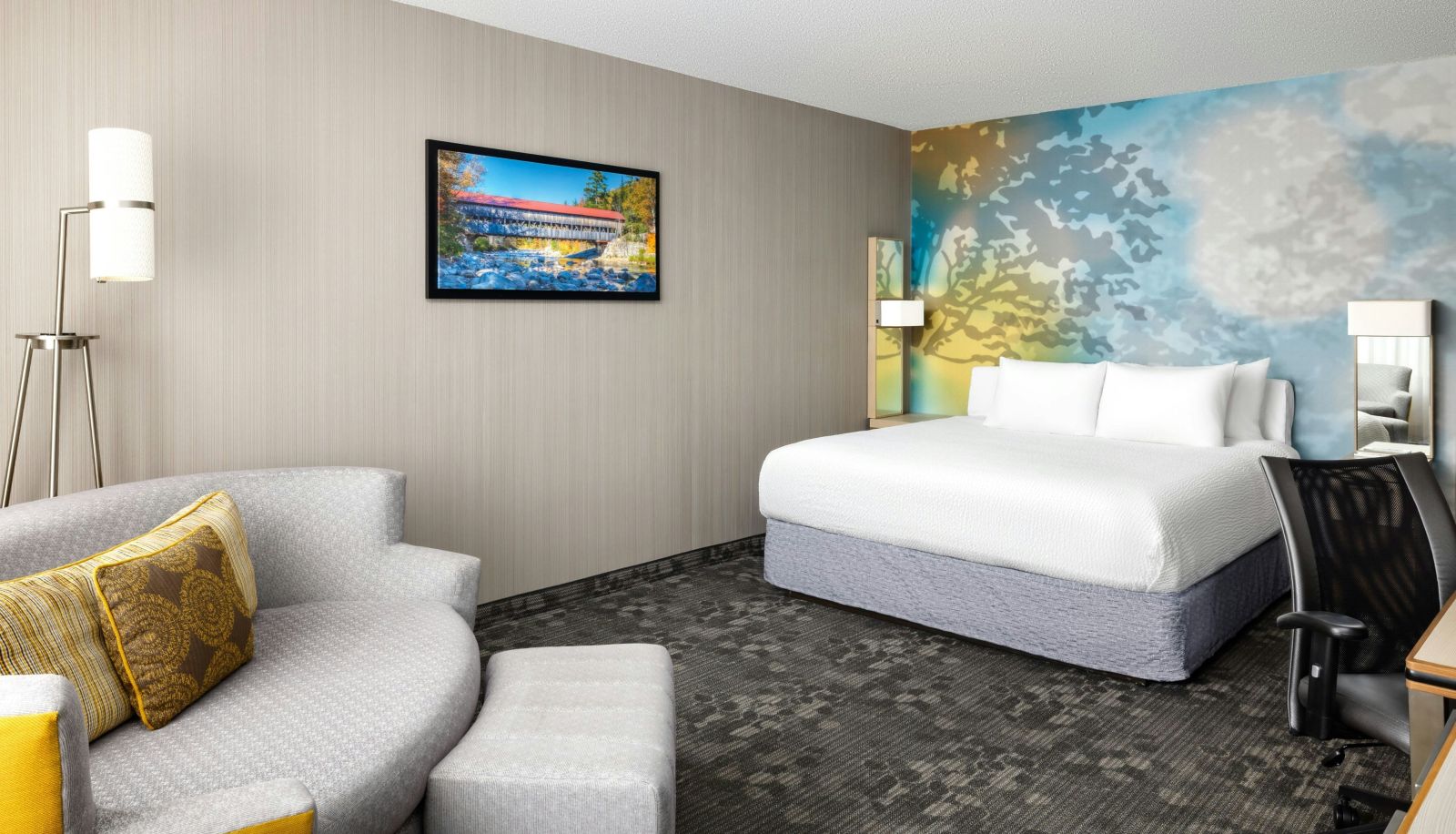 Zimmer - Courtyard by Marriott Concord