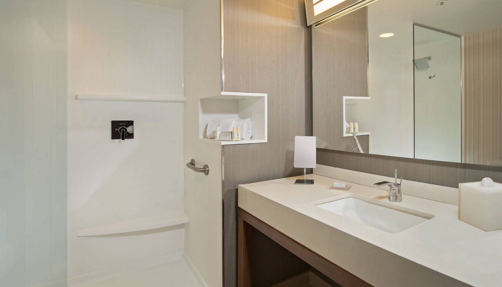 Kamer - Courtyard by Marriott Concord