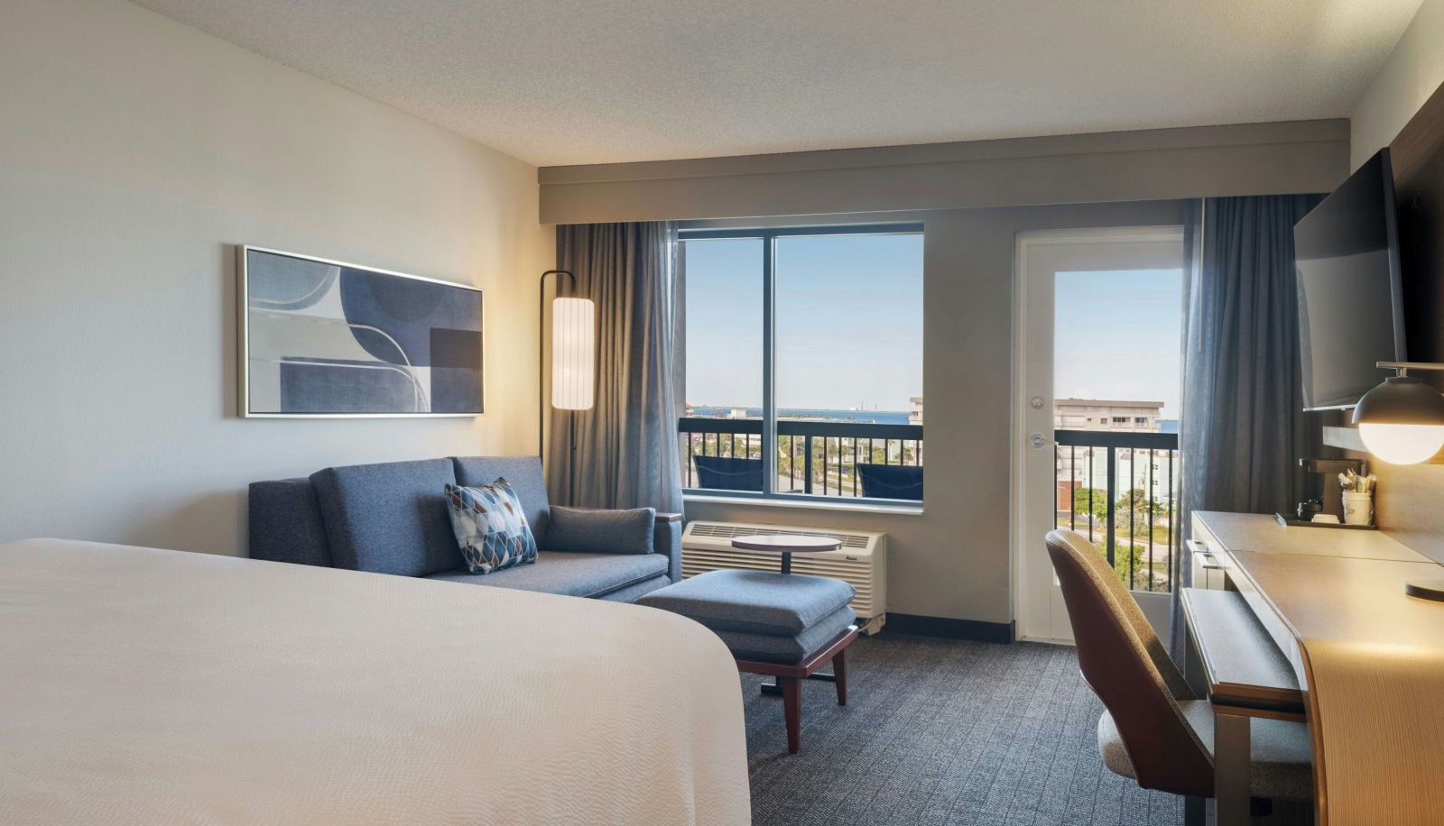 Zimmer - Courtyard by Marriott Cocoa Beach Cape Canaveral