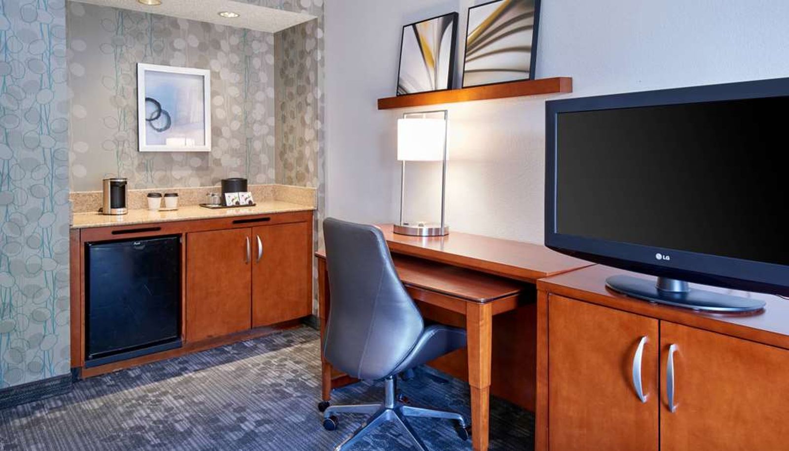 Zimmer - Sonesta Select Minneapolis Eden Prairie