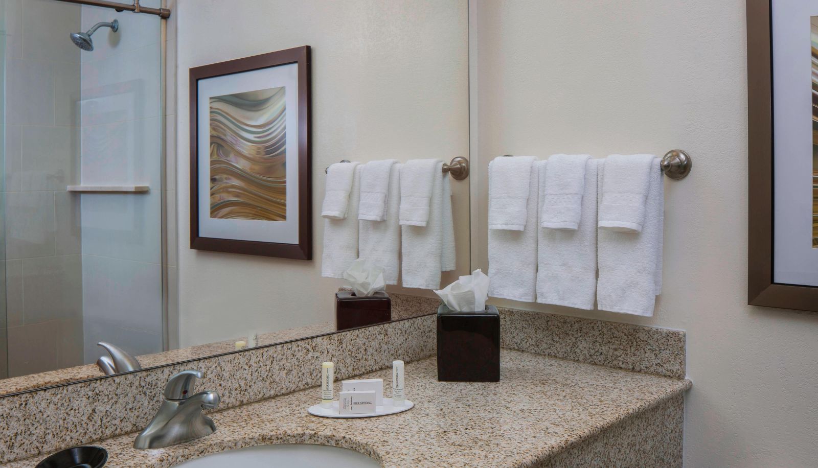 Room - Courtyard by Marriott New Orleans Downtown Near the French Quarter