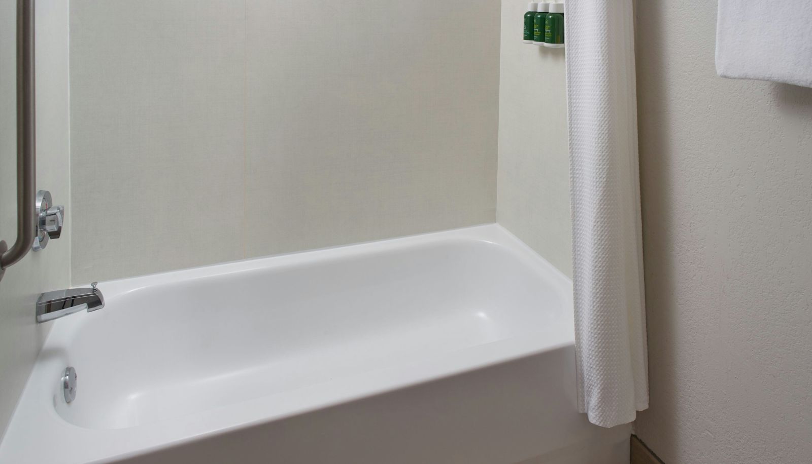 Room - Courtyard by Marriott Myrtle Beach Broadway