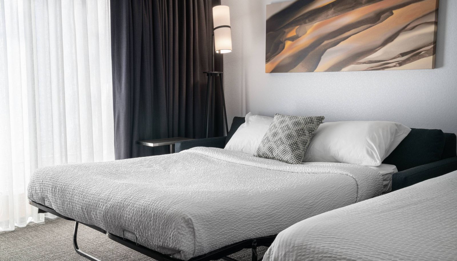 Room - Courtyard by Marriott Pleasanton