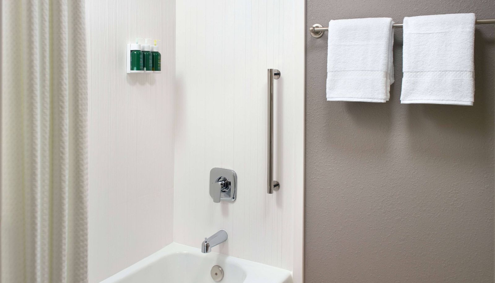Zimmer - Courtyard by Marriott Philadelphia Devon Villanova