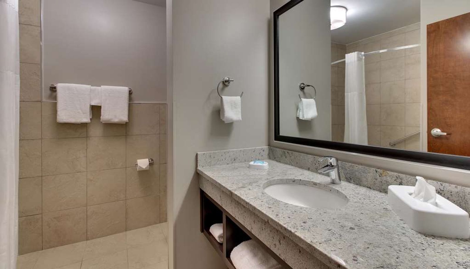 Pokój - Drury Inn and Suites Columbus Polaris
