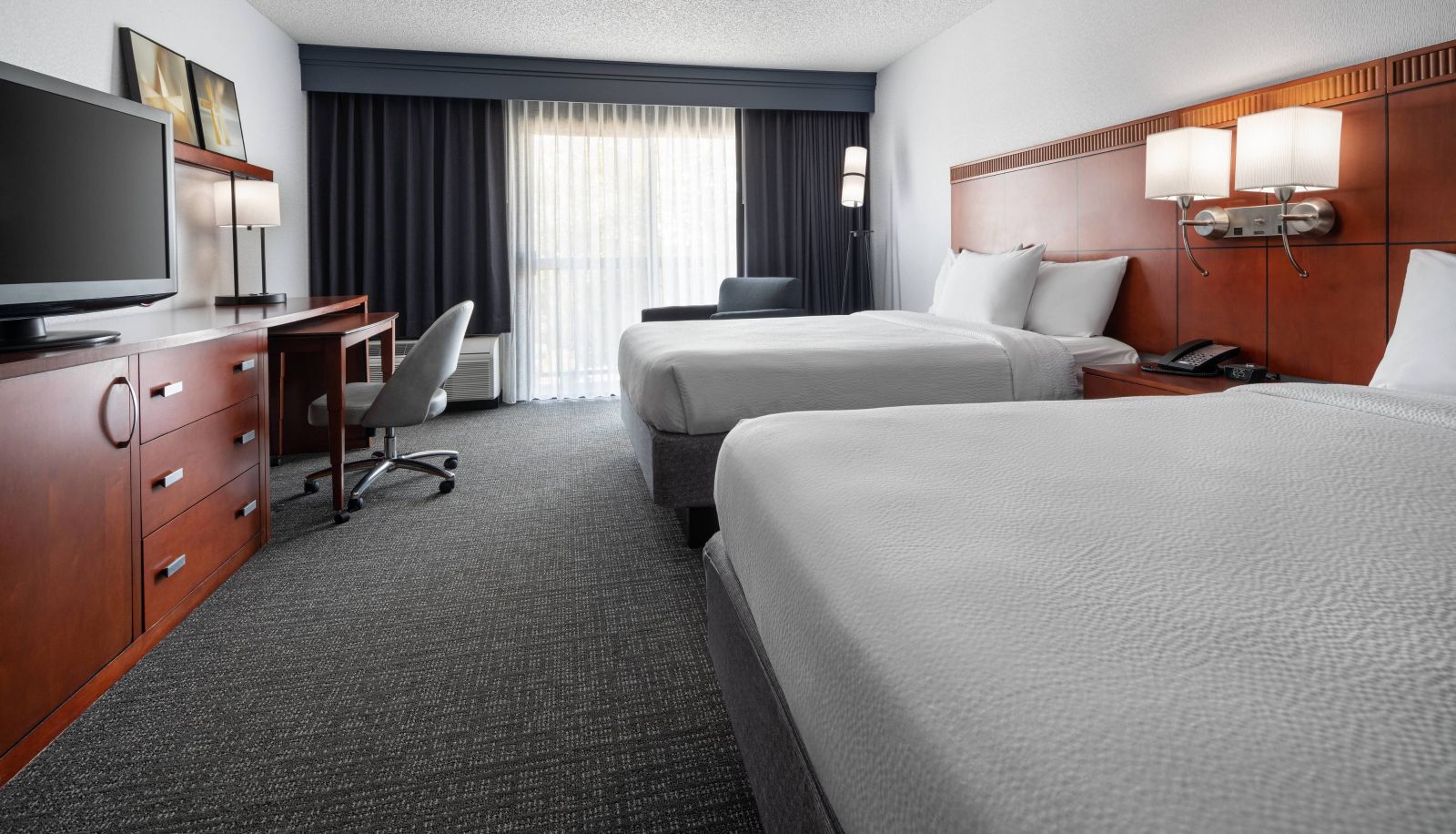 Zimmer - Courtyard by Marriott Sacramento Rancho Cordova