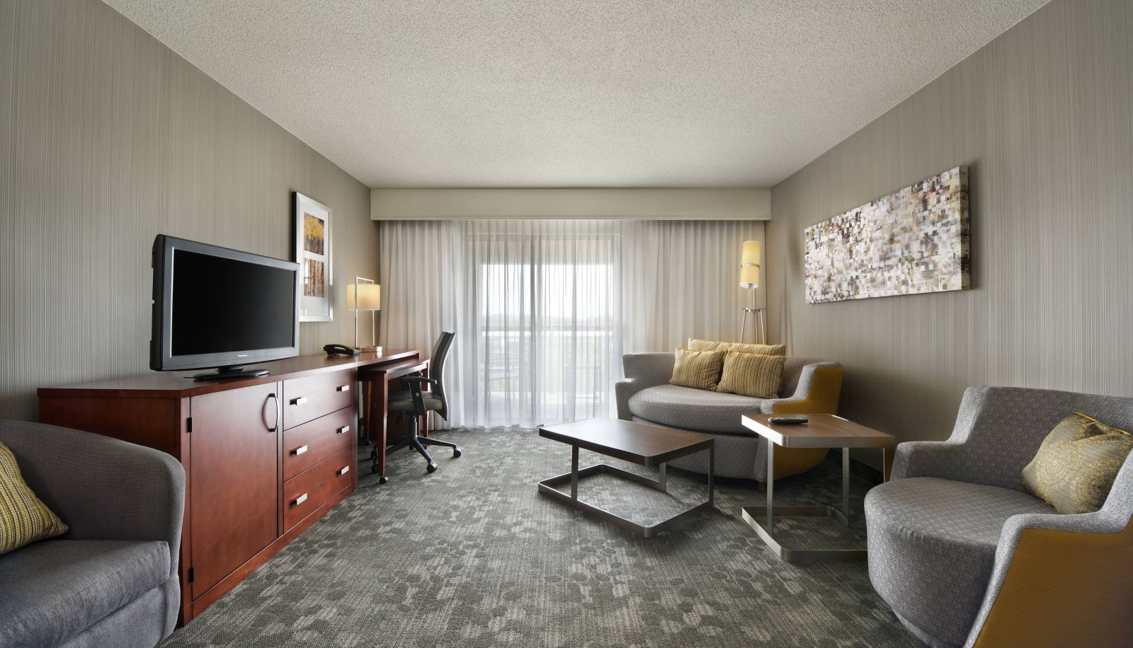Camera - Courtyard by Marriott Mishawaka-University Area