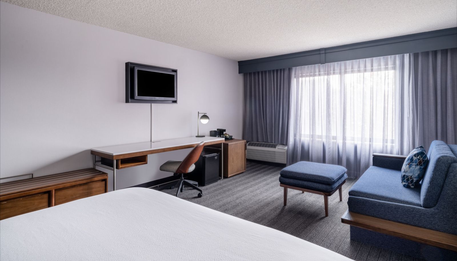 Zimmer - Courtyard by Marriott Salt Lake City Airport