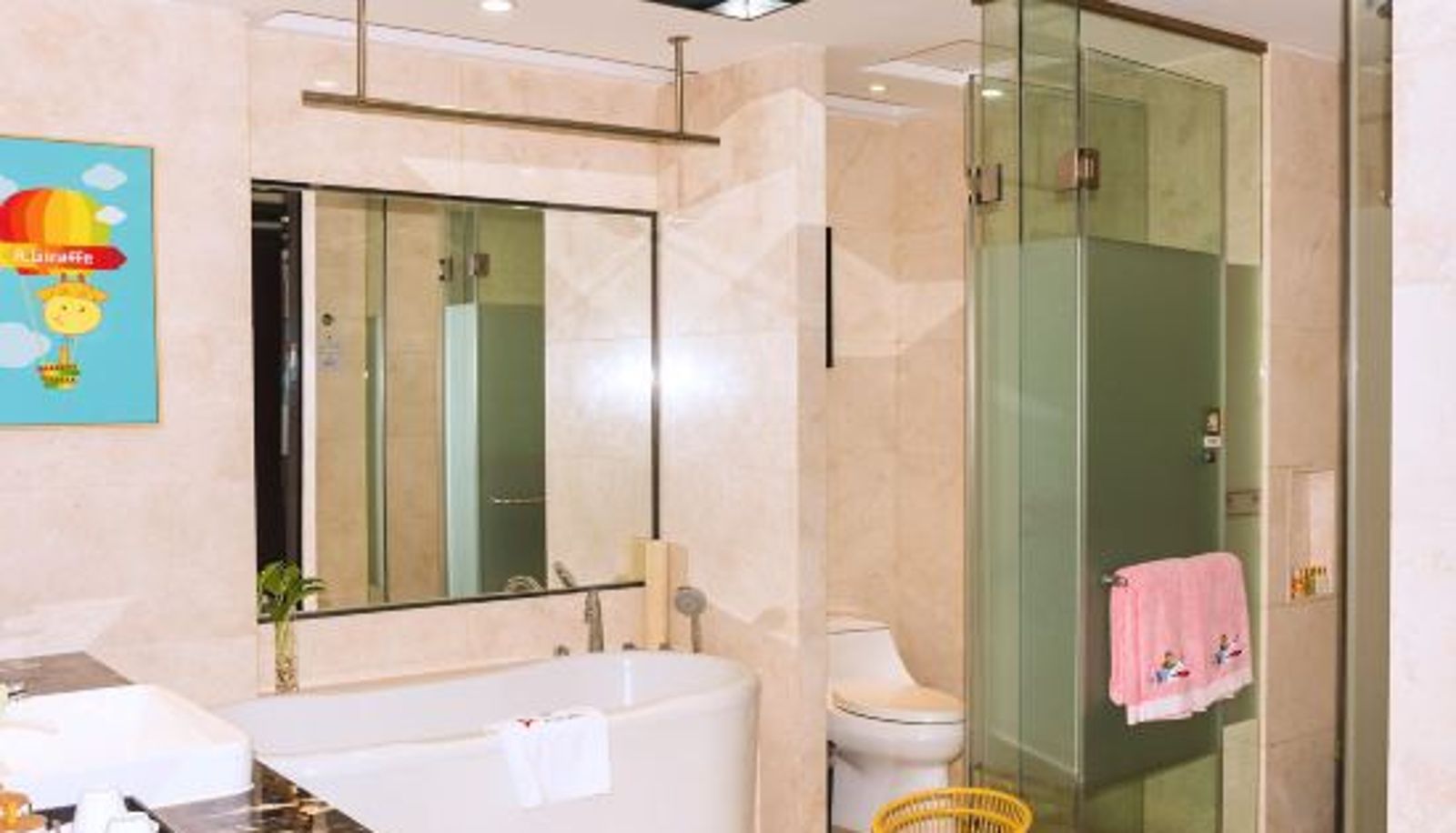 Vista interna - Eurasia Convention International Hotel