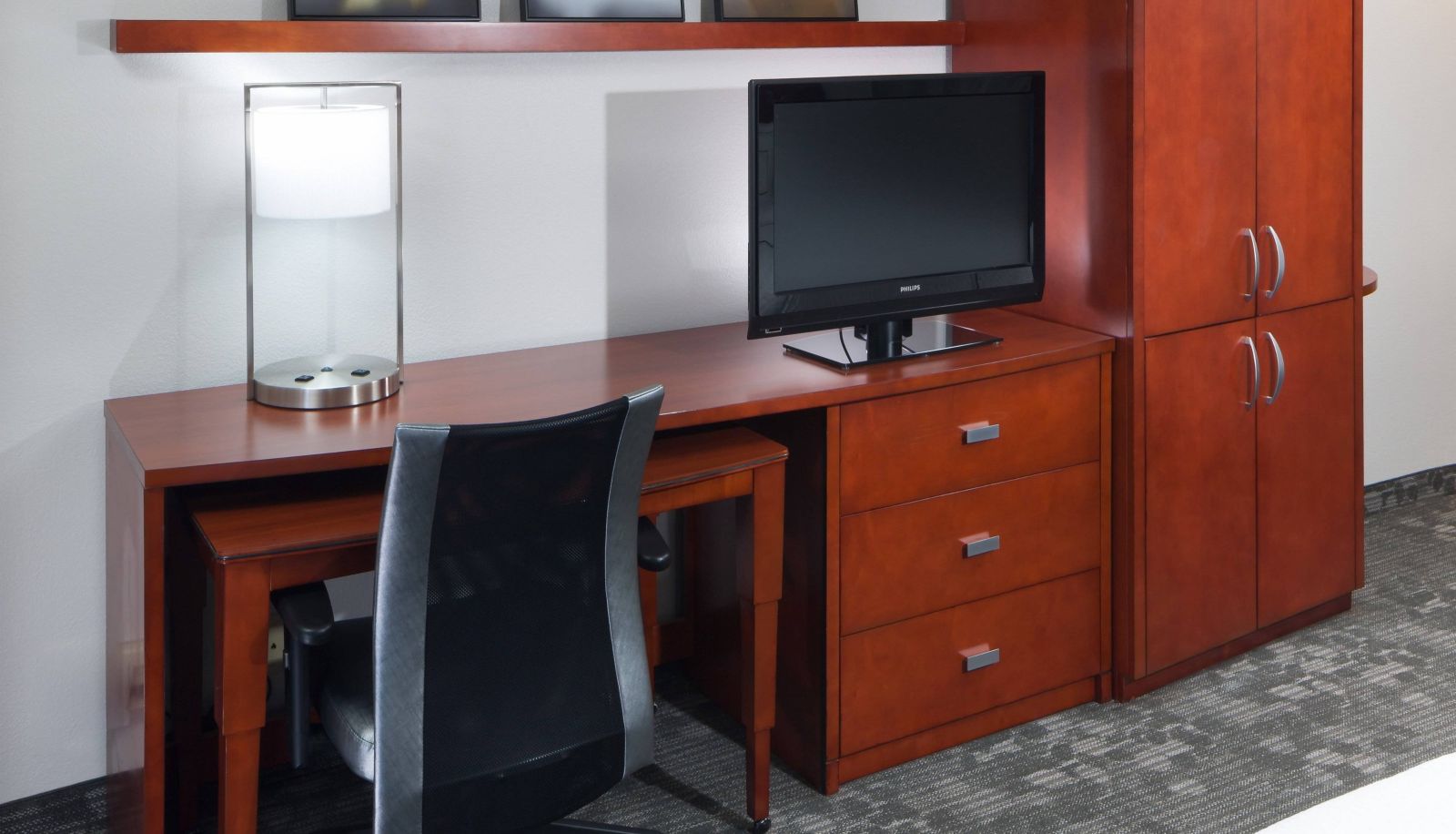 Zimmer - Courtyard by Marriott Alexandria Old Town Southwest