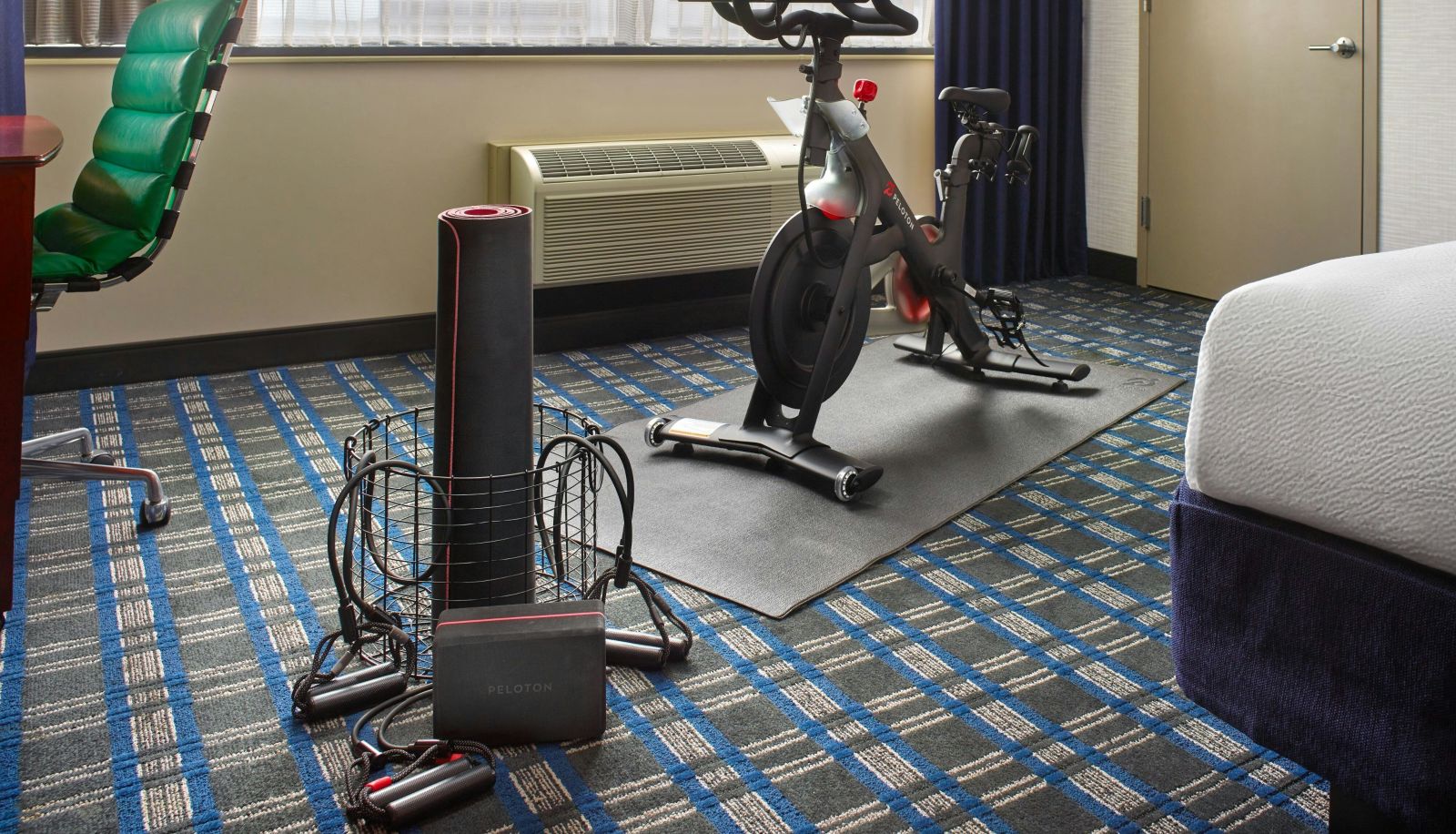 Zimmer - Courtyard by Marriott Arlington Crystal City Reagan National Airport