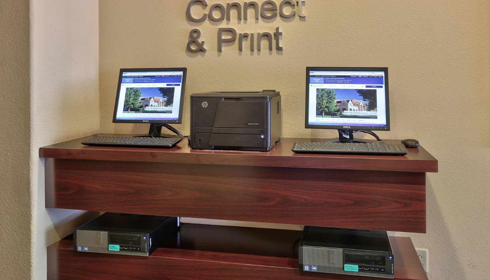 Business center - Querque Inn