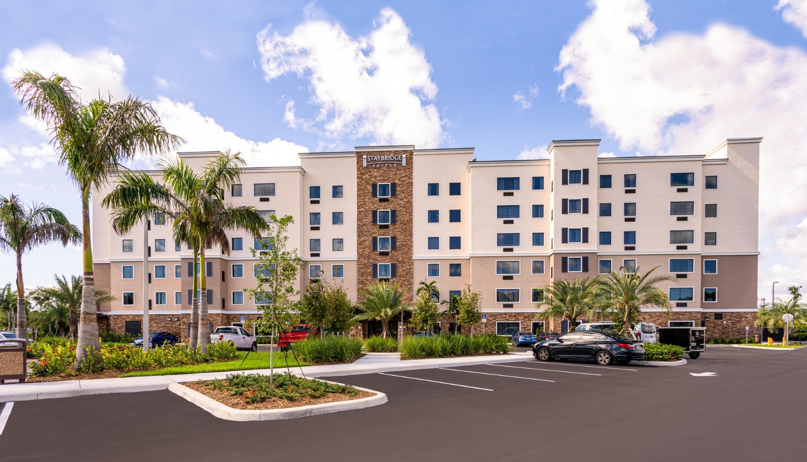 Info - Staybridge Suites FORT LAUDERDALE AIRPORT - WEST by IHG