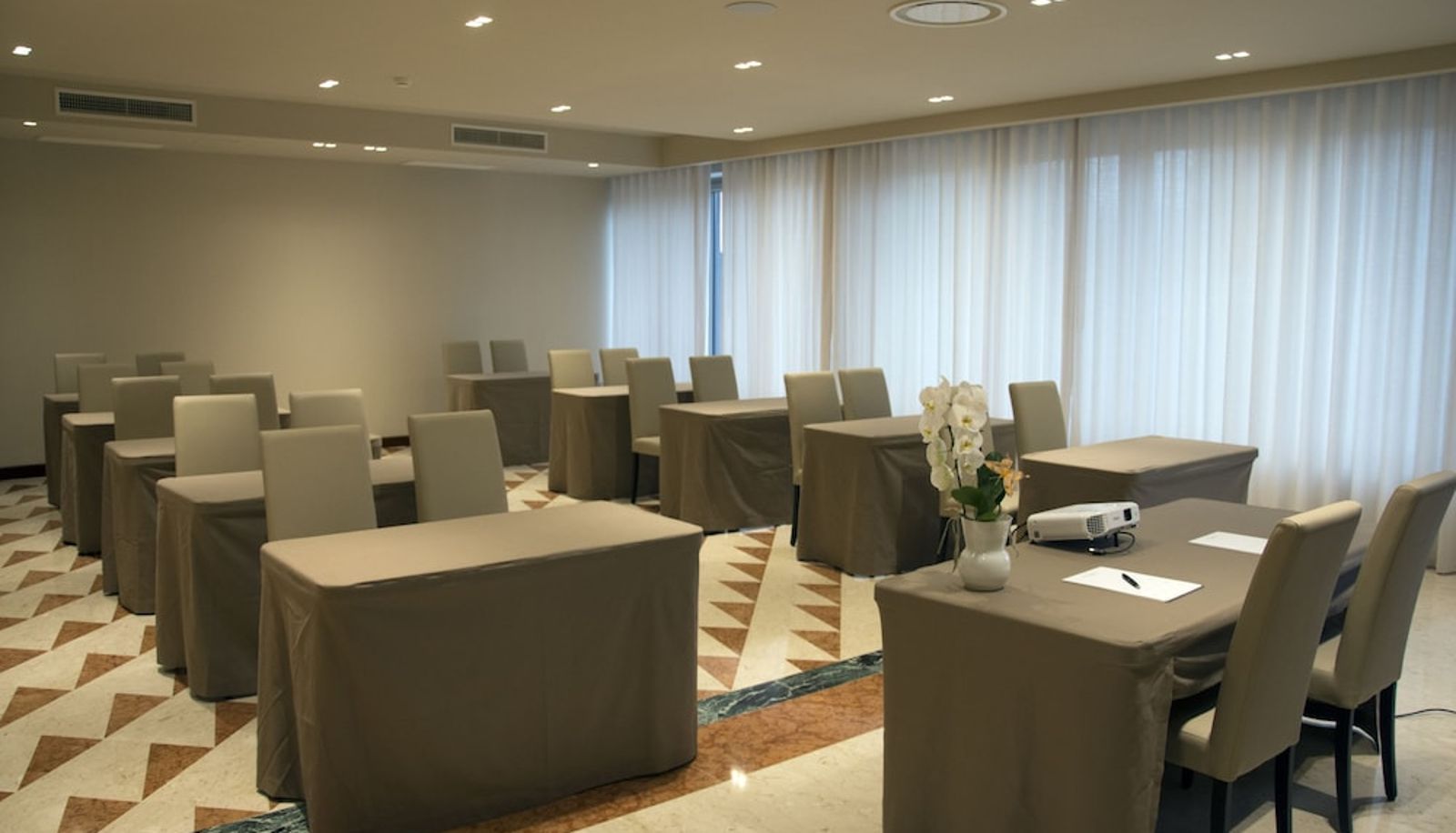 Sala riunioni - Commercio