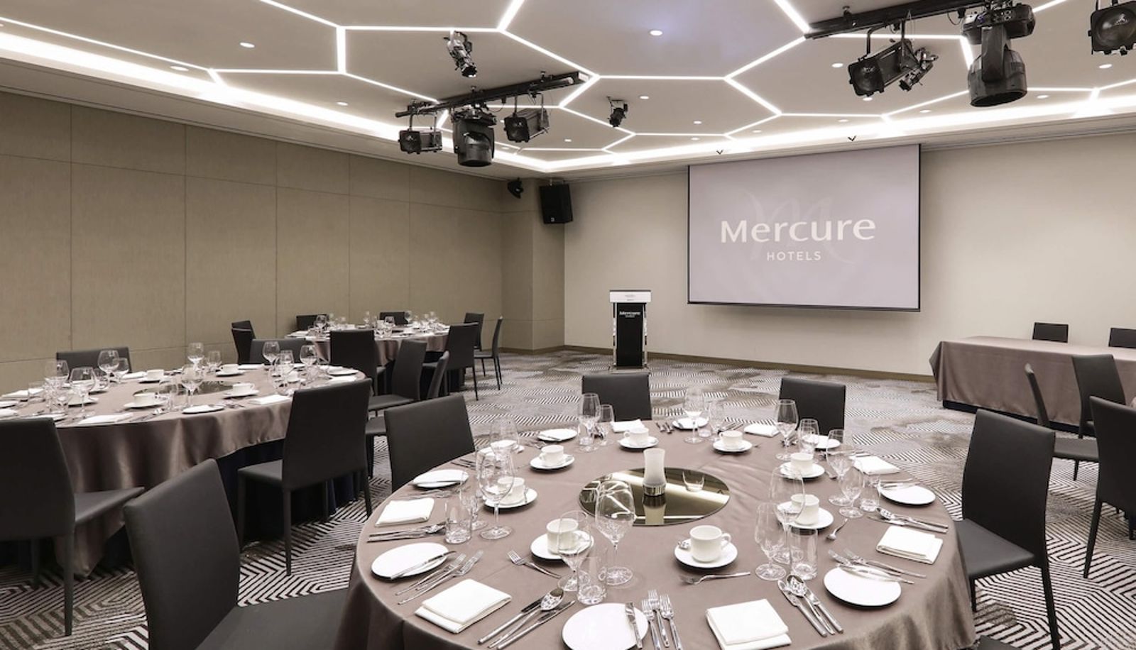 Sala de reuniones - Mercure Ambassador Ulsan