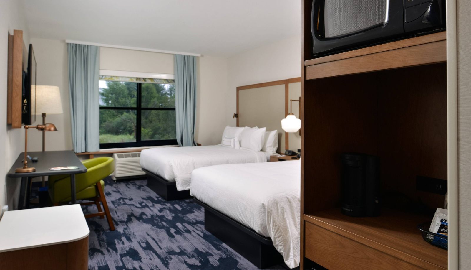 Zimmer - Fairfield by Marriott Inn and Suites Canton
