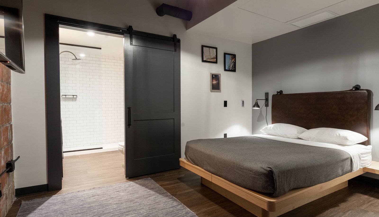 Zimmer - Moxy Nashville Downtown