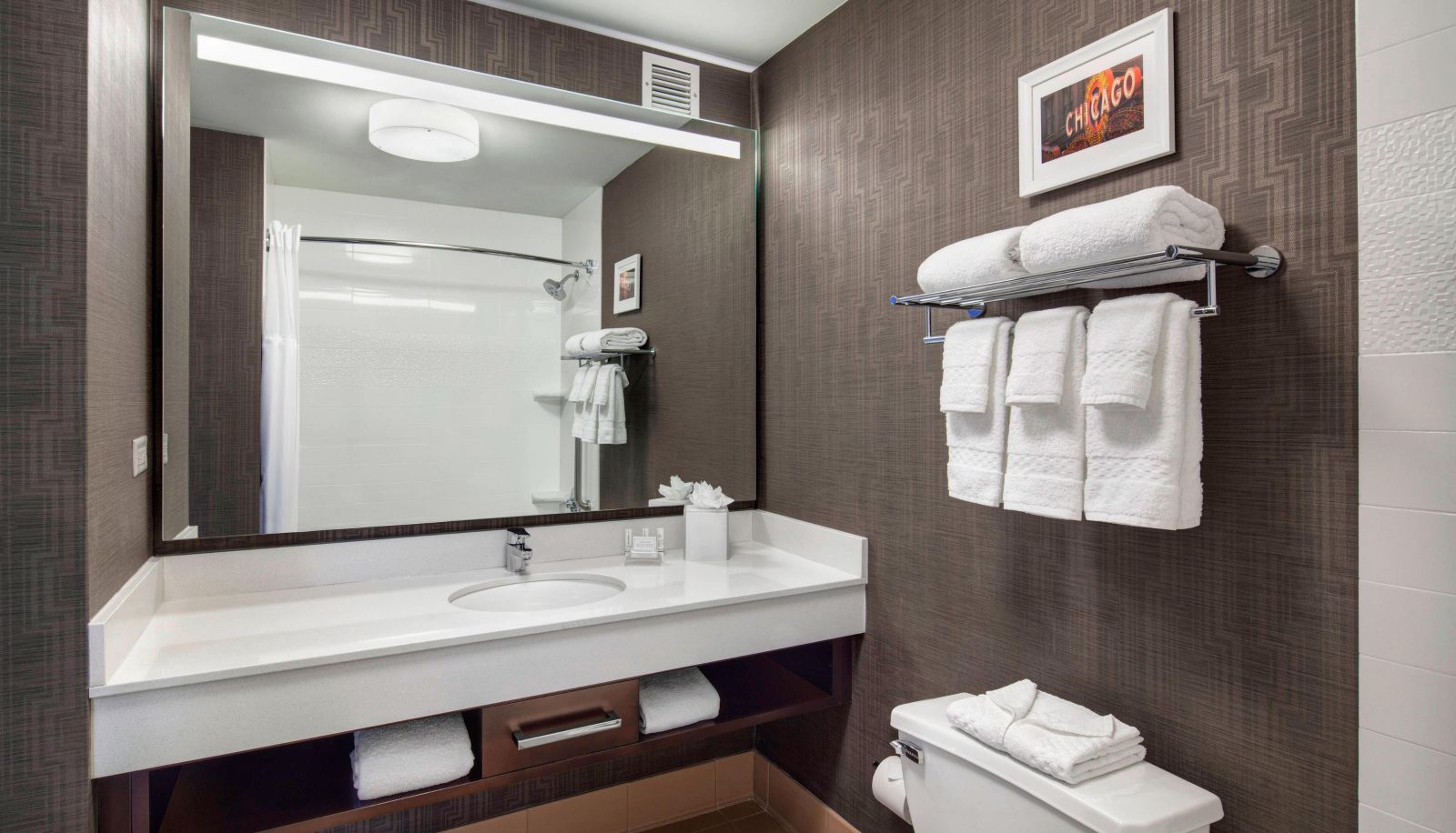 Zimmer - Fairfield Inn and Suites by Marriott Chicago Downtown Magnificent Mile