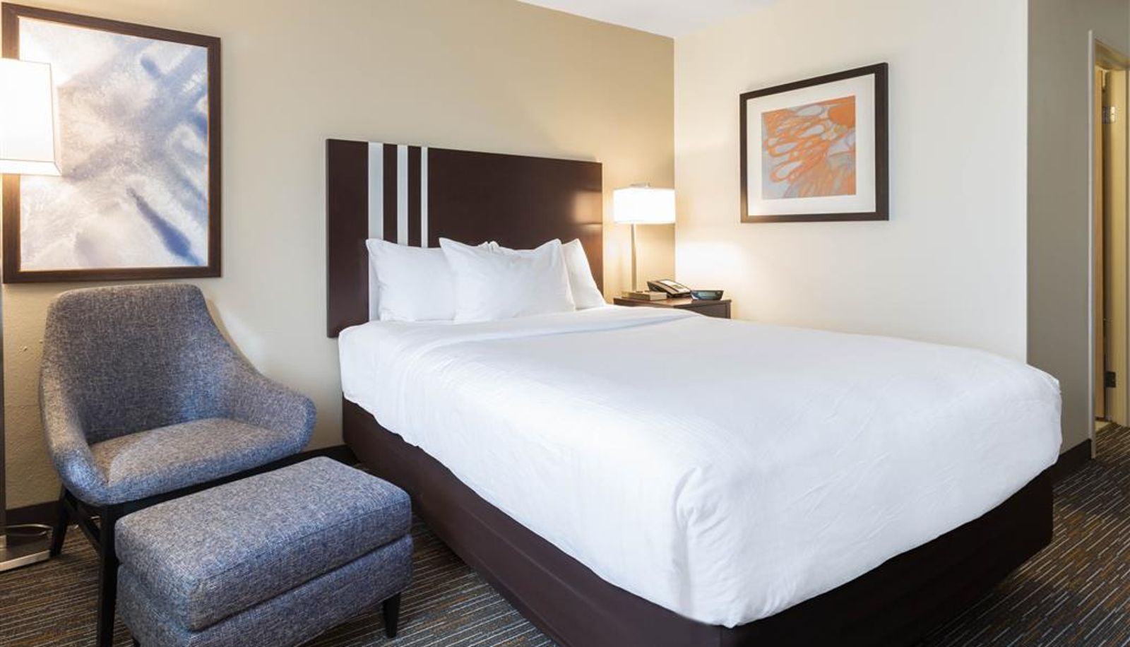 Room - Wingate by Wyndham Gurnee
