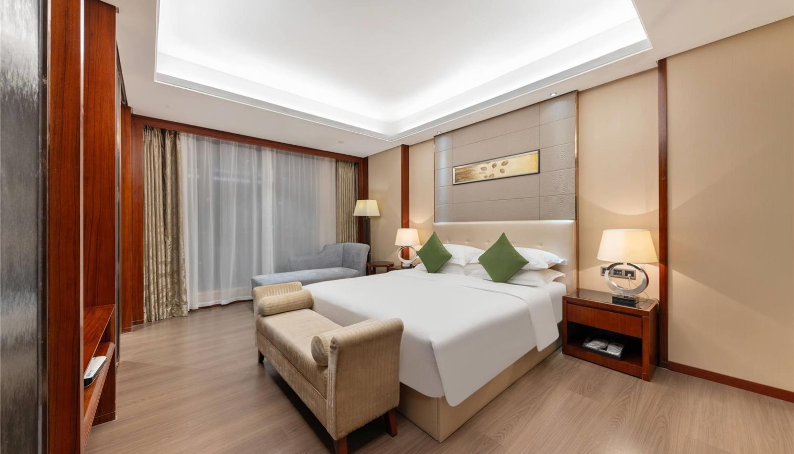 Suite - Wyndham Garden Foshan Nanhai
