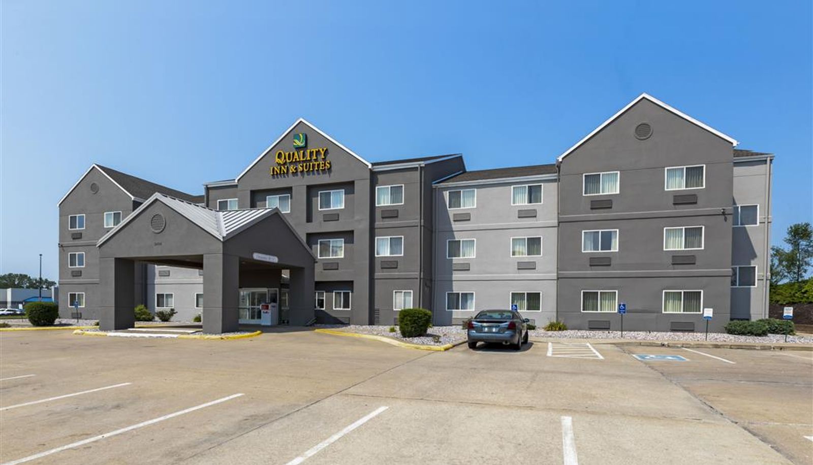 Exterior view - Quality Inn and Suites Keokuk North