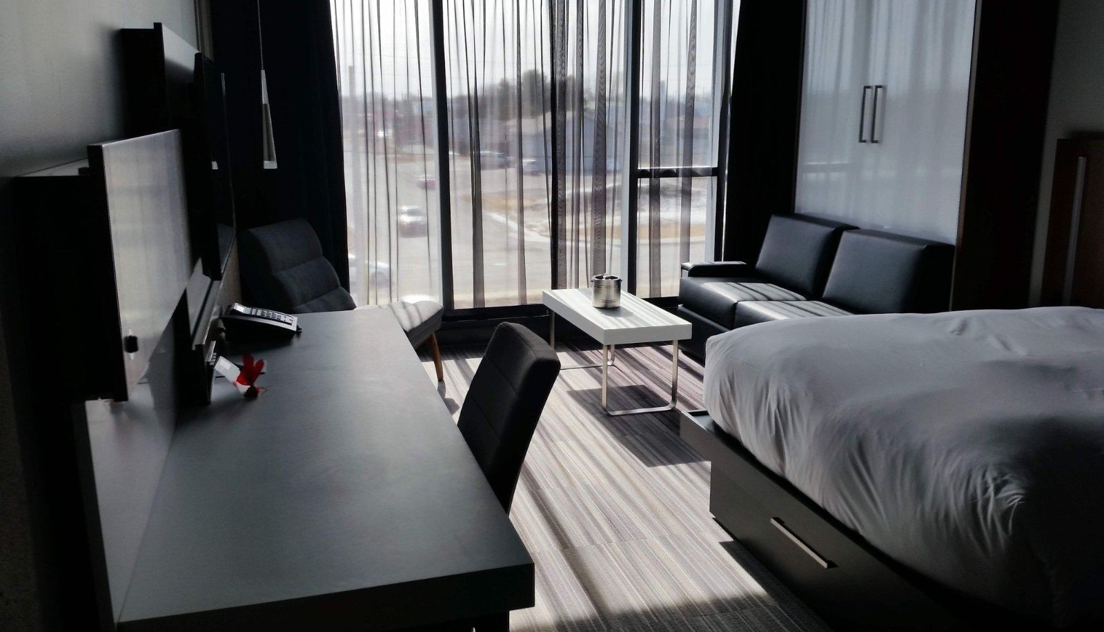 Room - Grand Times Drummondville