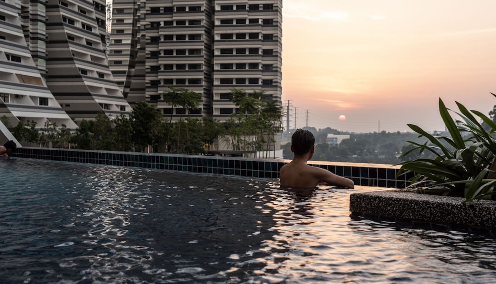 Piscina - Ramada by Wyndham Meridin Johor Bahru