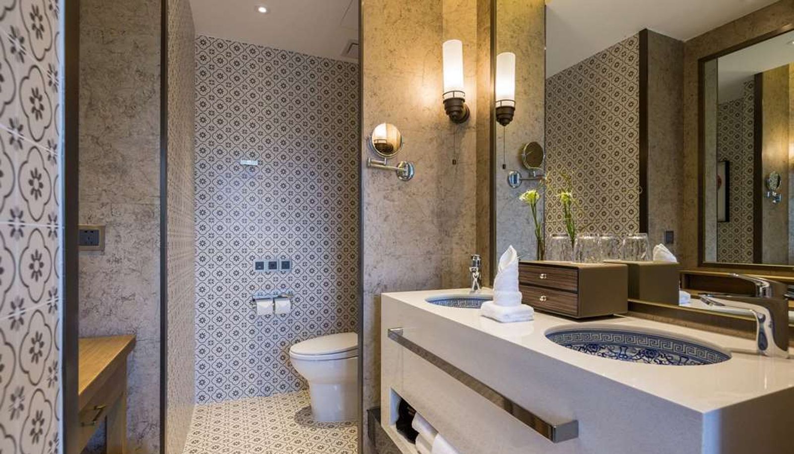 Zimmer - Howard Johnson Jinlin Plaza Lijiang