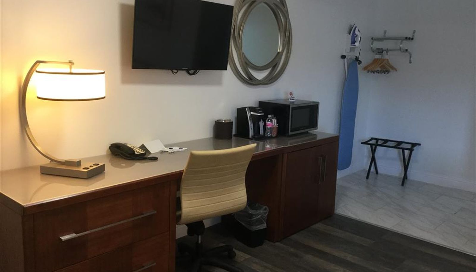 Camera - Travelodge by Wyndham Crescent City