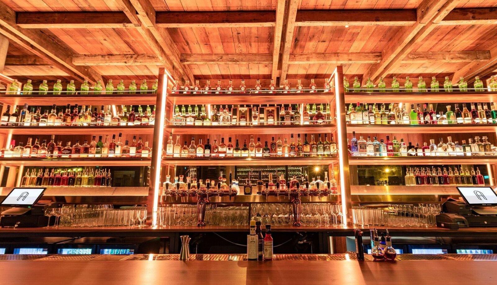 Bar - The Devlin Hotel