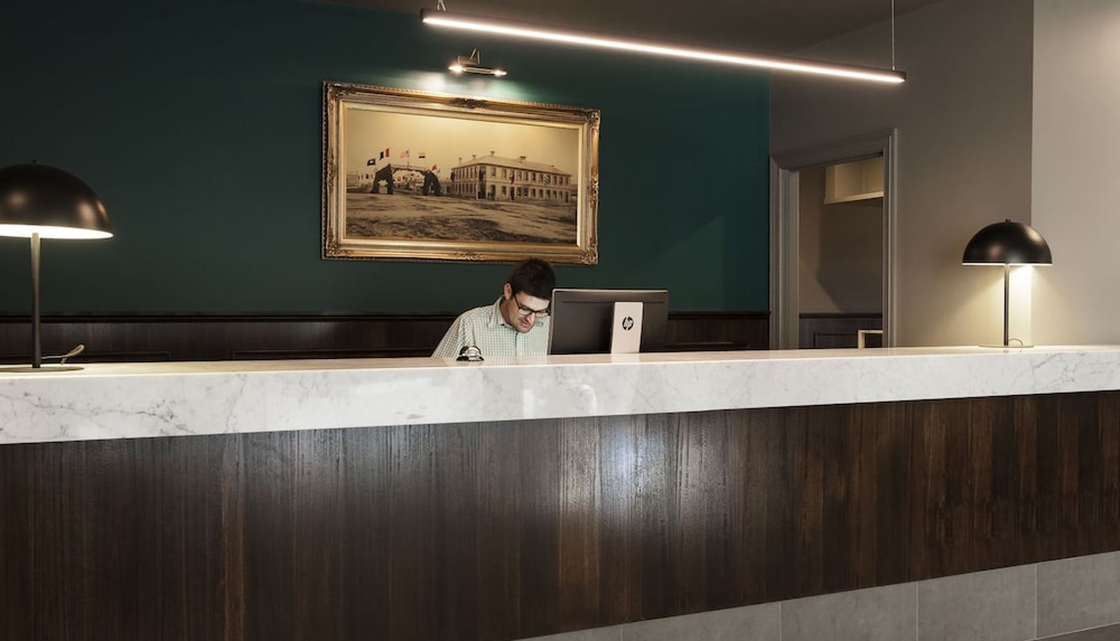 Recepción - CRITERION HOTEL SALE