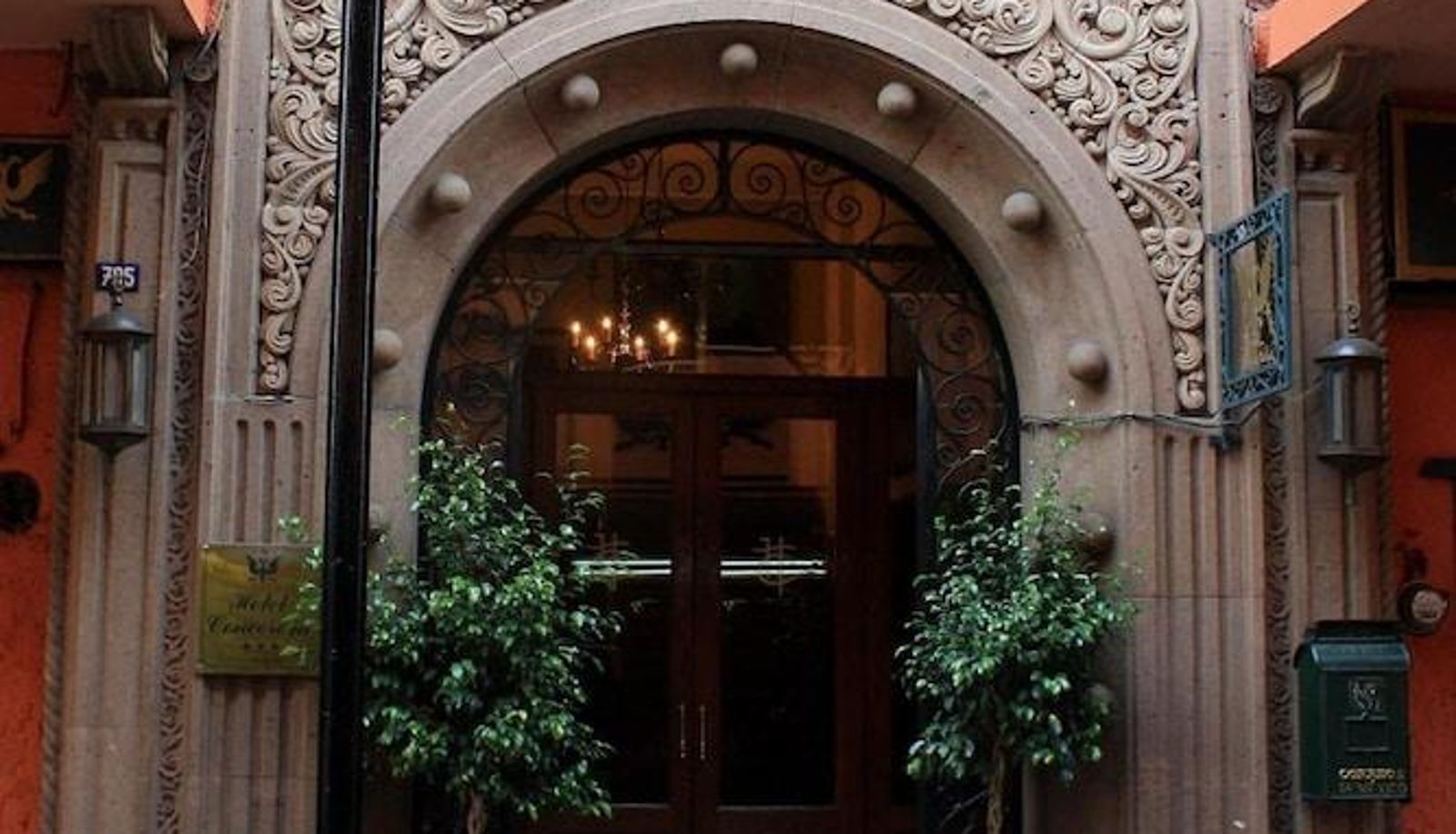 Area esterna dell'hotel - Gran Hotel Concordia