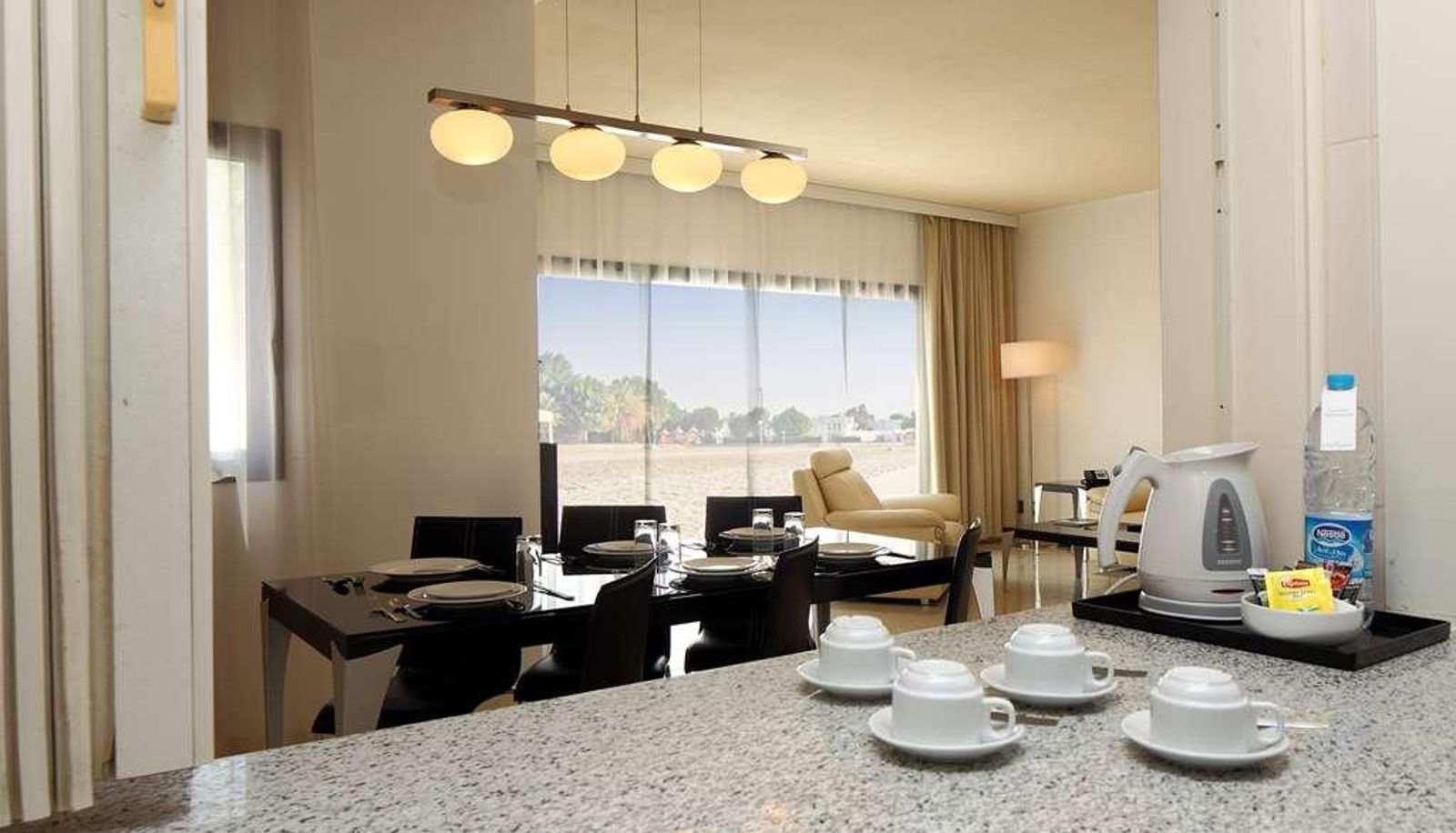 Camera - Golden Tulip Resort Dana Bay