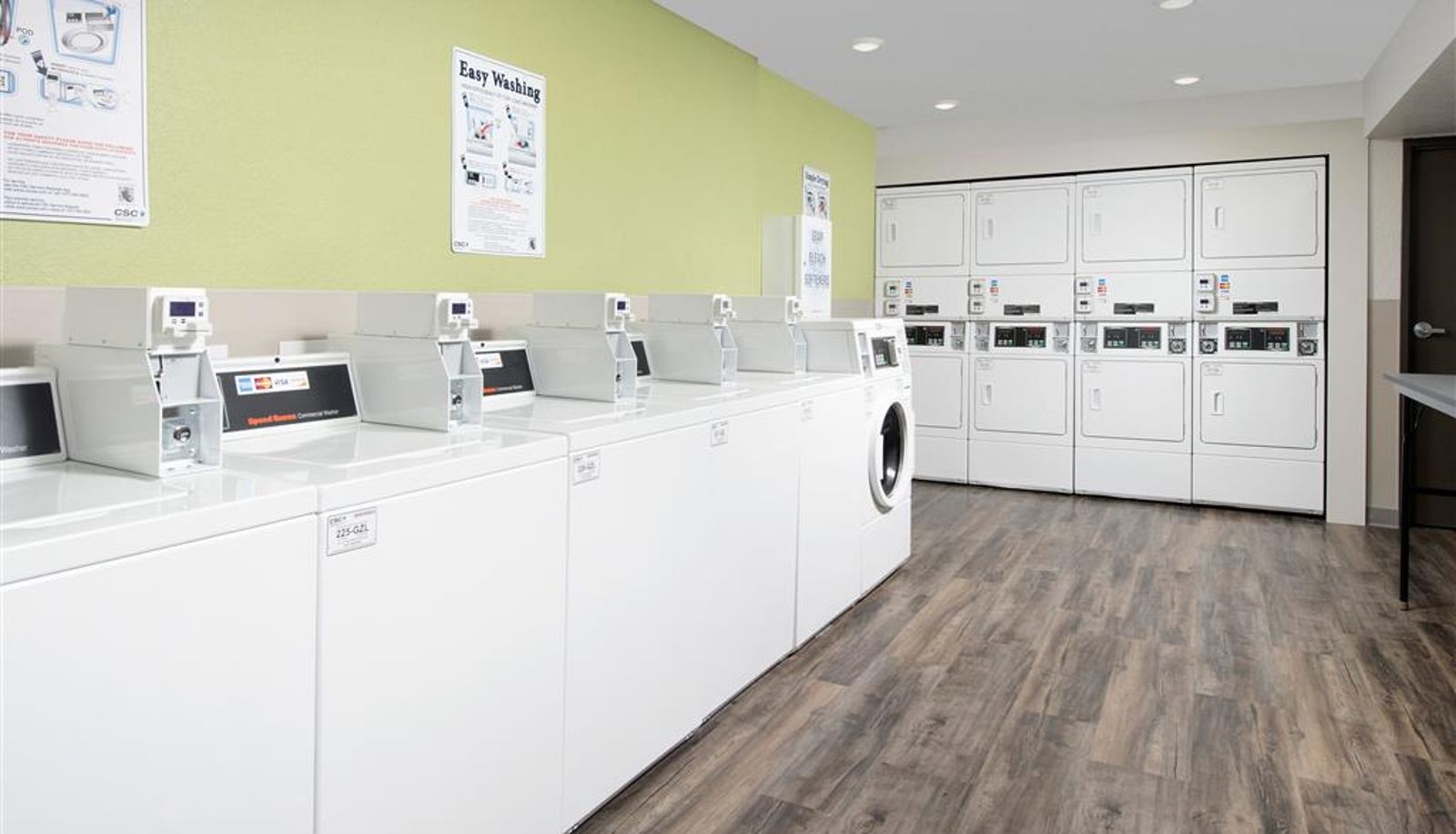 Vista interna - WoodSpring Suites Orlando International Drive