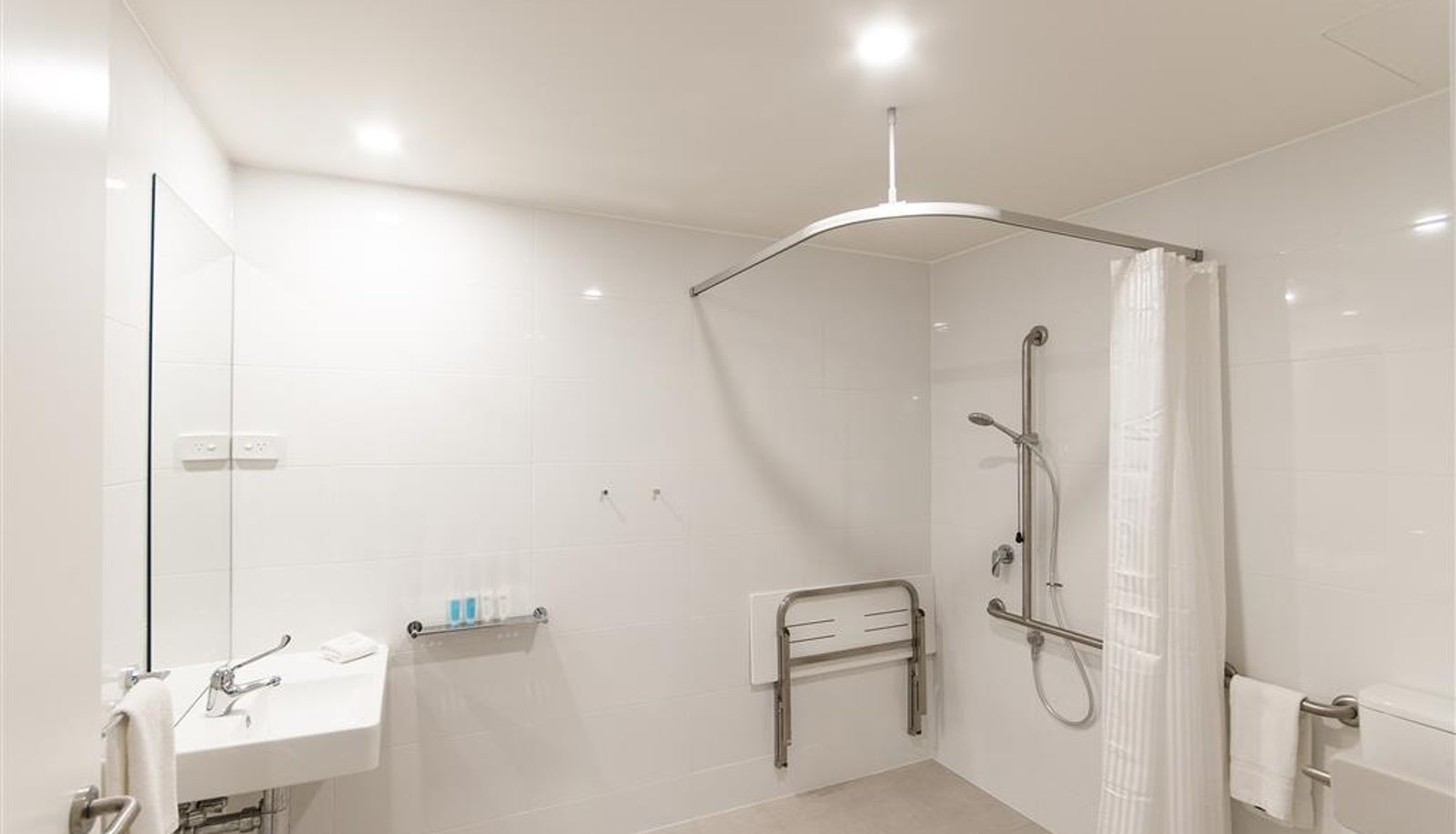 Info - Woodroffe Hotel
