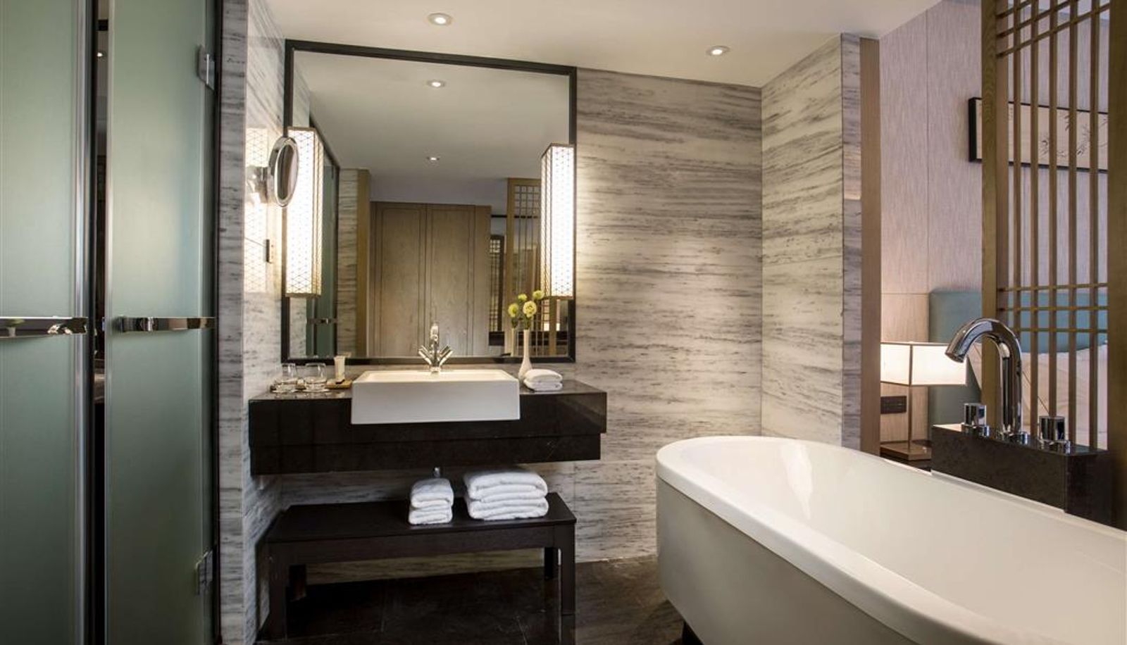 Zimmer - Ramada by Wyndham Zhenjiang City Center