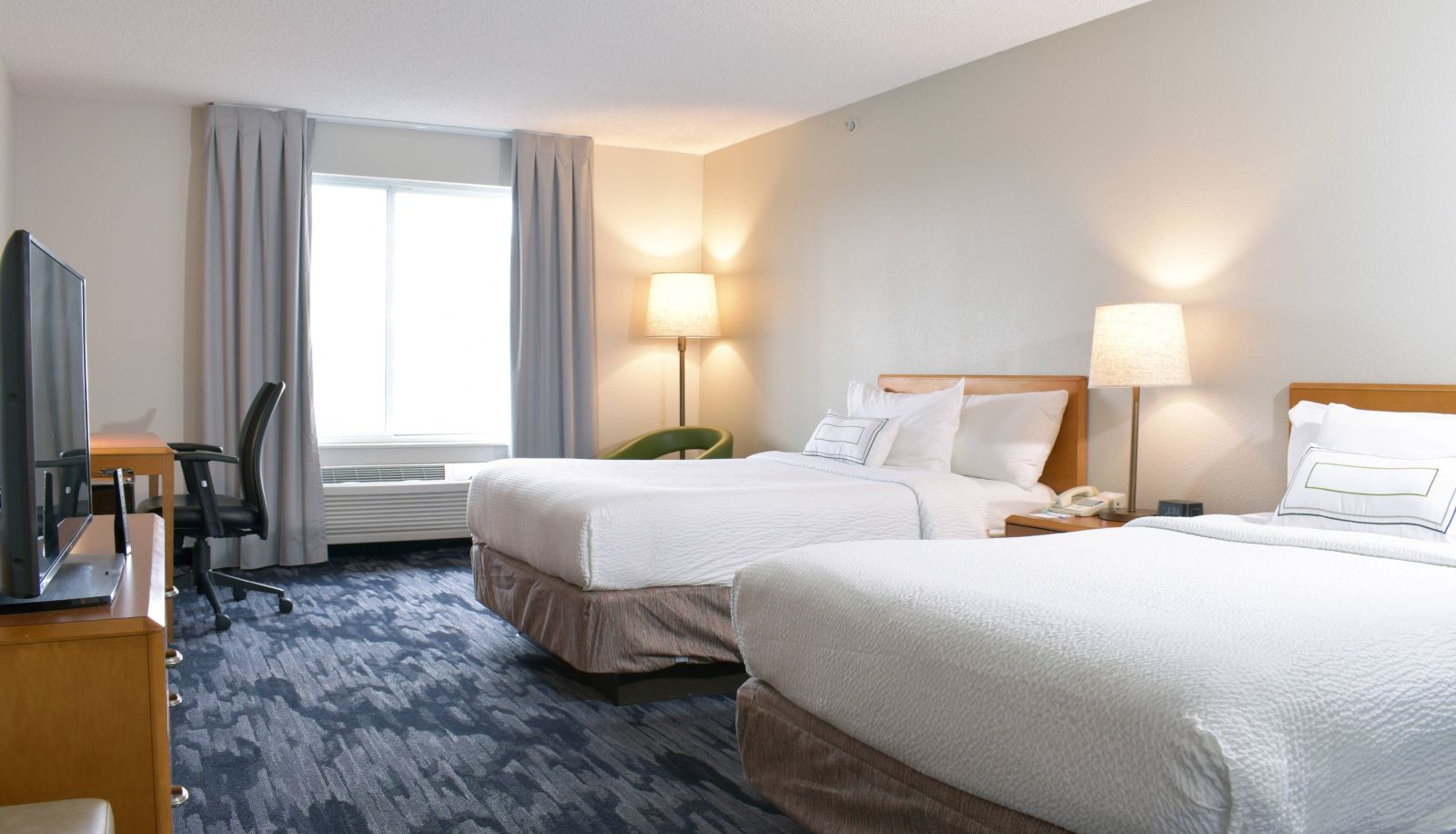 Zimmer - Fairfield Inn and Suites by Marriott Indianapolis East