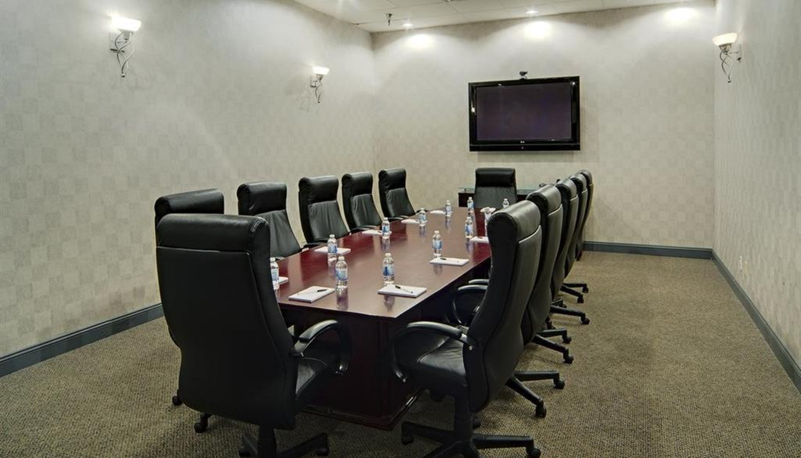 Conference room - Inn at DePauw