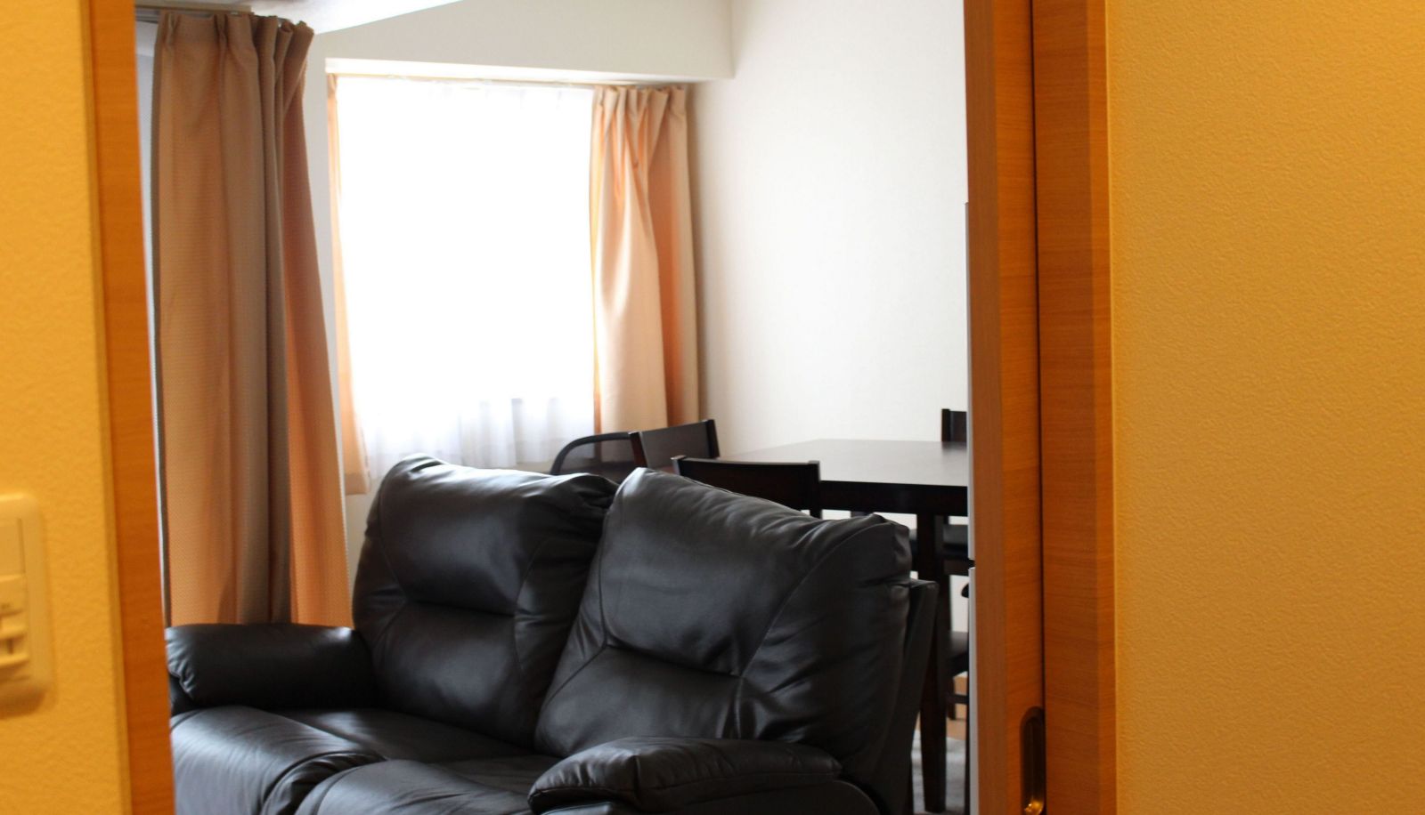 Room - CMFE Lodging American Suites Yokosuka Japan