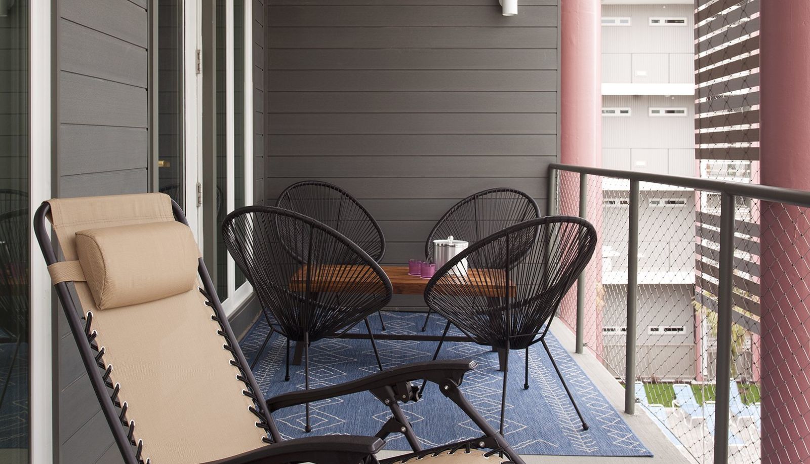 Room - East Austin Hotel