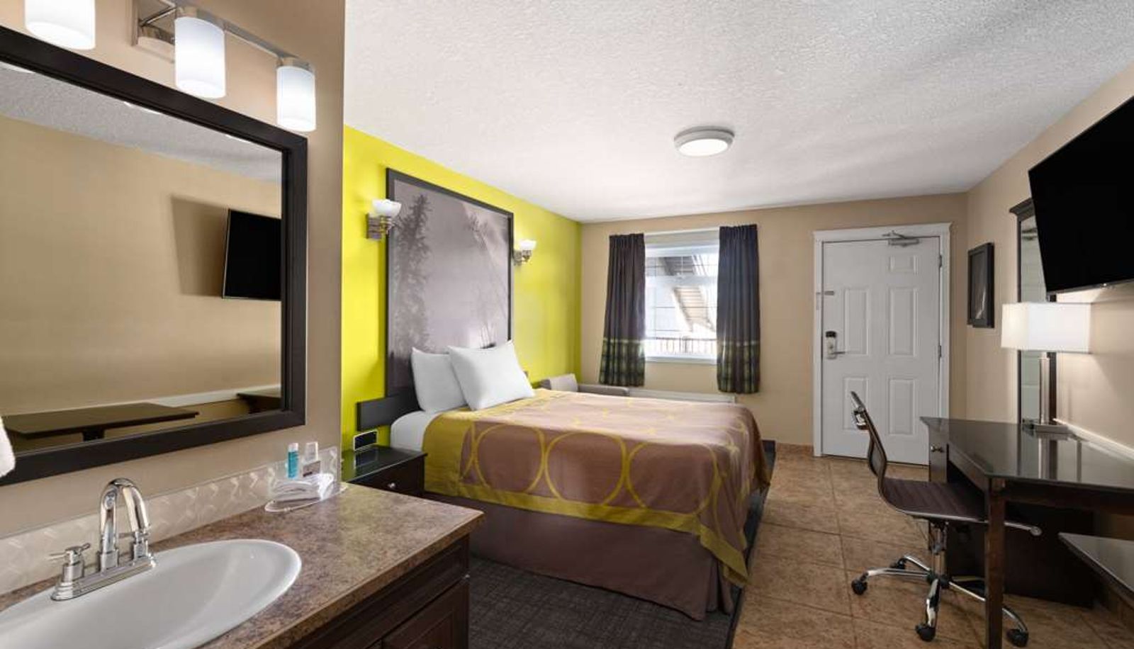 Zimmer - Super 8 by Wyndham Fort McMurray