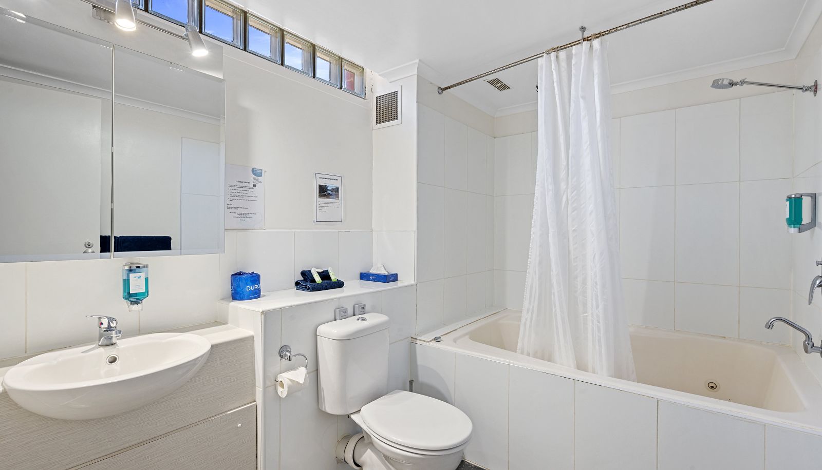 Zimmer - The River Boat Hotel Echuca