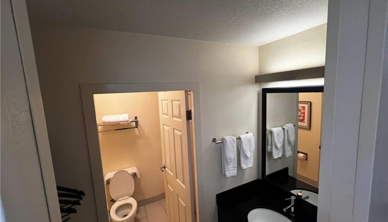 Room - Spark by Hilton Macon North