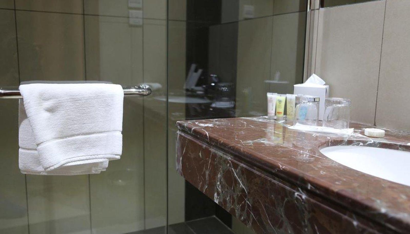 Room - MENA Airport Hotel Jeddah