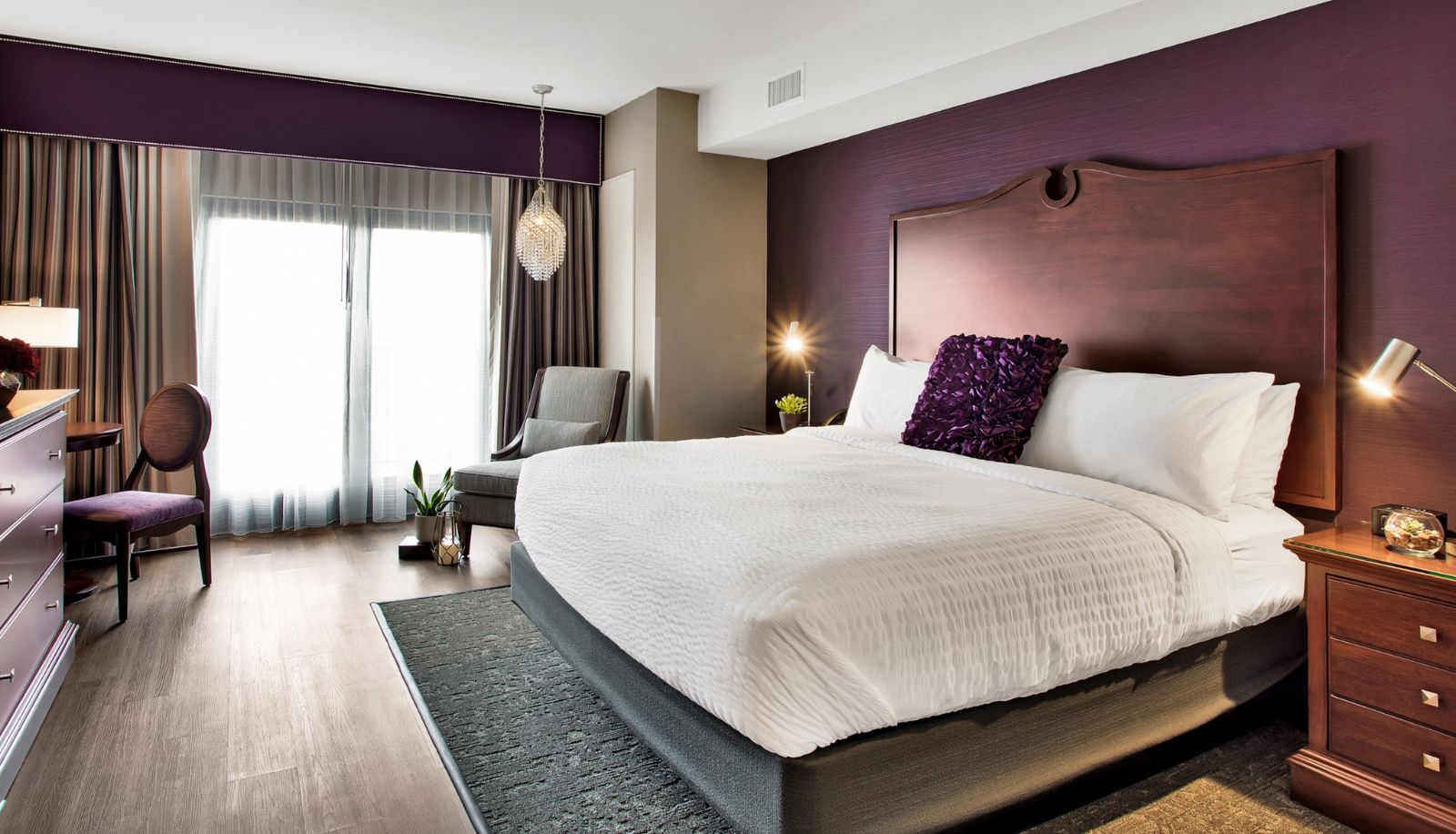 Zimmer - The Parker Hotel