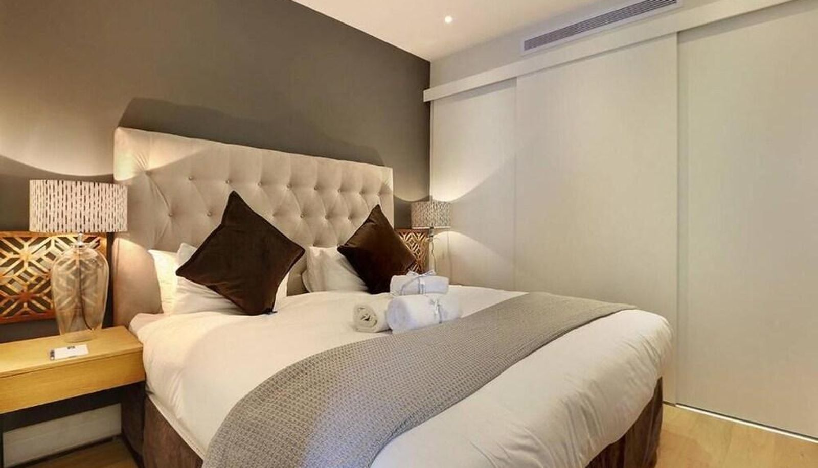 Apartment - Triangle Luxury Suites by TotalStay