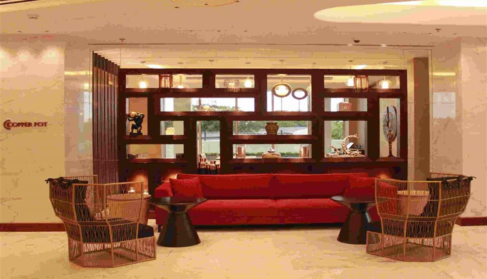 Salón - NEELKANTH SAROVAR PREMIERE LUSAKA