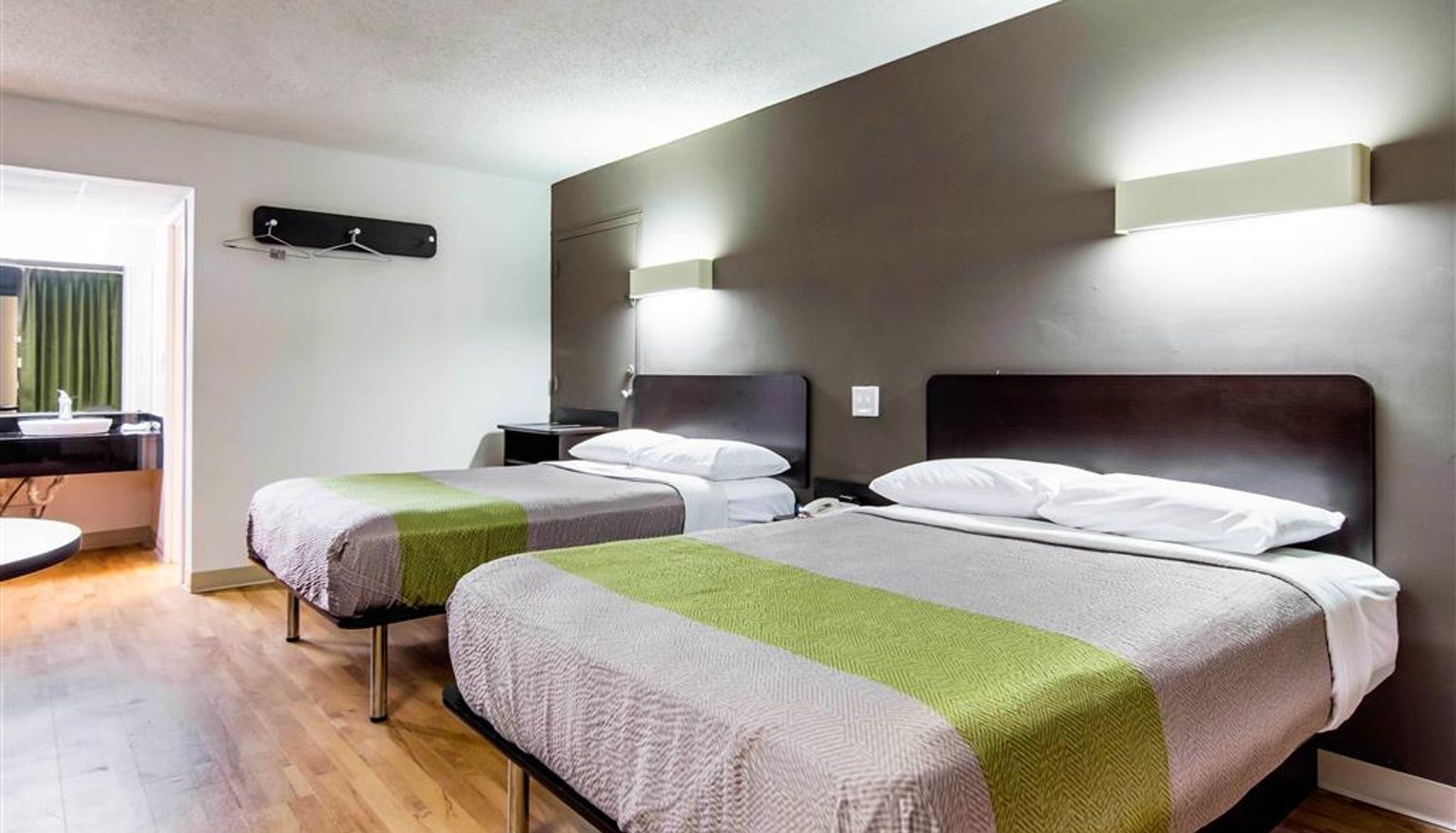 Room - Studio 6 LaGrange