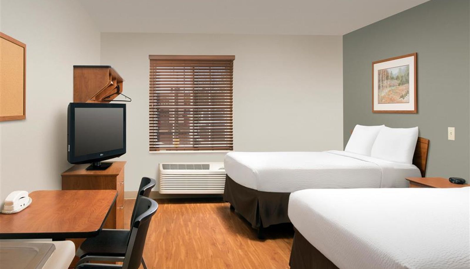 Room - WoodSpring Suites Merrillville